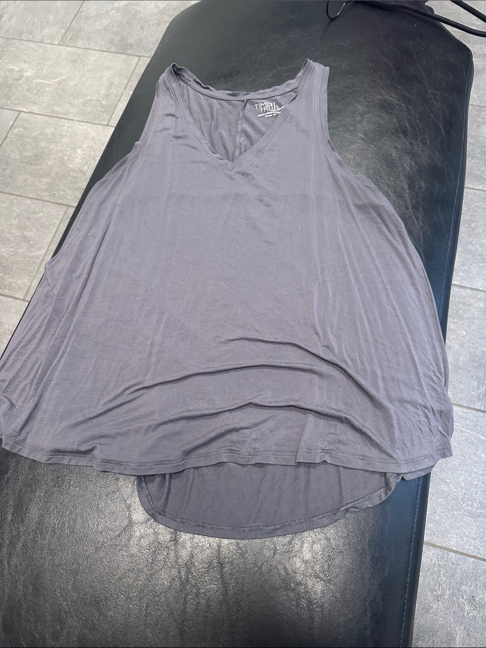 Time and Tru Slate Gray V-Neck Sleeveless Tank Top - Women's